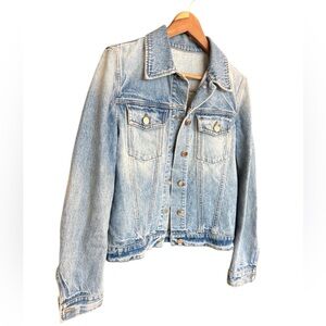 AMIRI S EUC Blue Jean Jacket Timeless Trucker Style